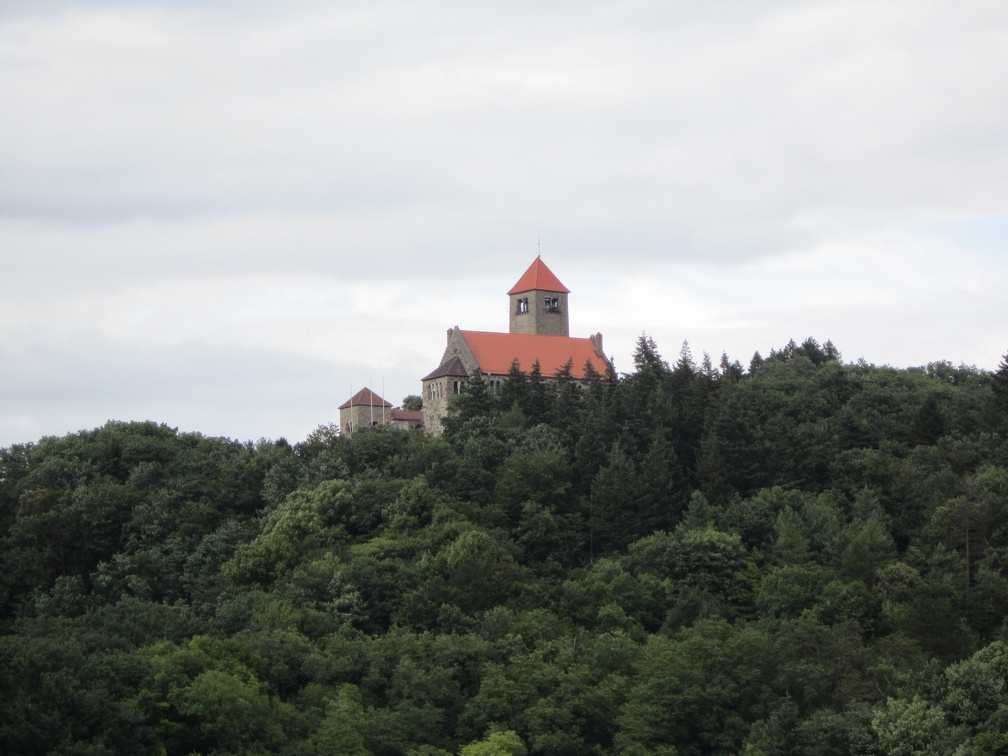 24 view of Wachenburg from Burg Windeck